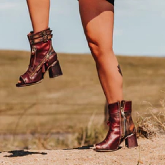 FREEBIRD ZOMBI 7 STEAMPUNK - Picture 2 of 12